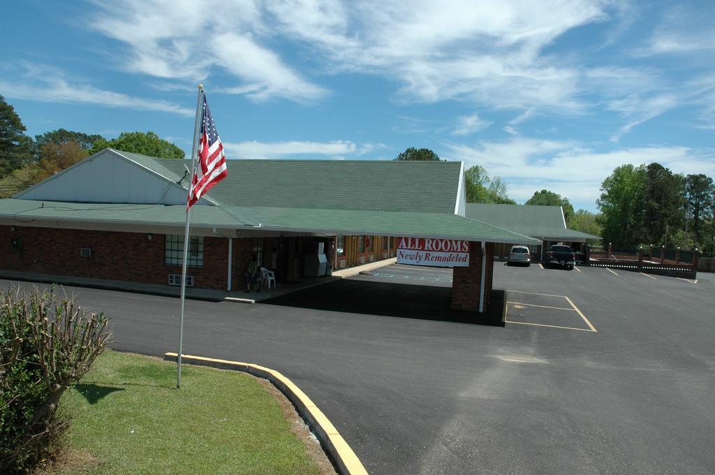 Western Motel - Prentiss Bagian luar foto