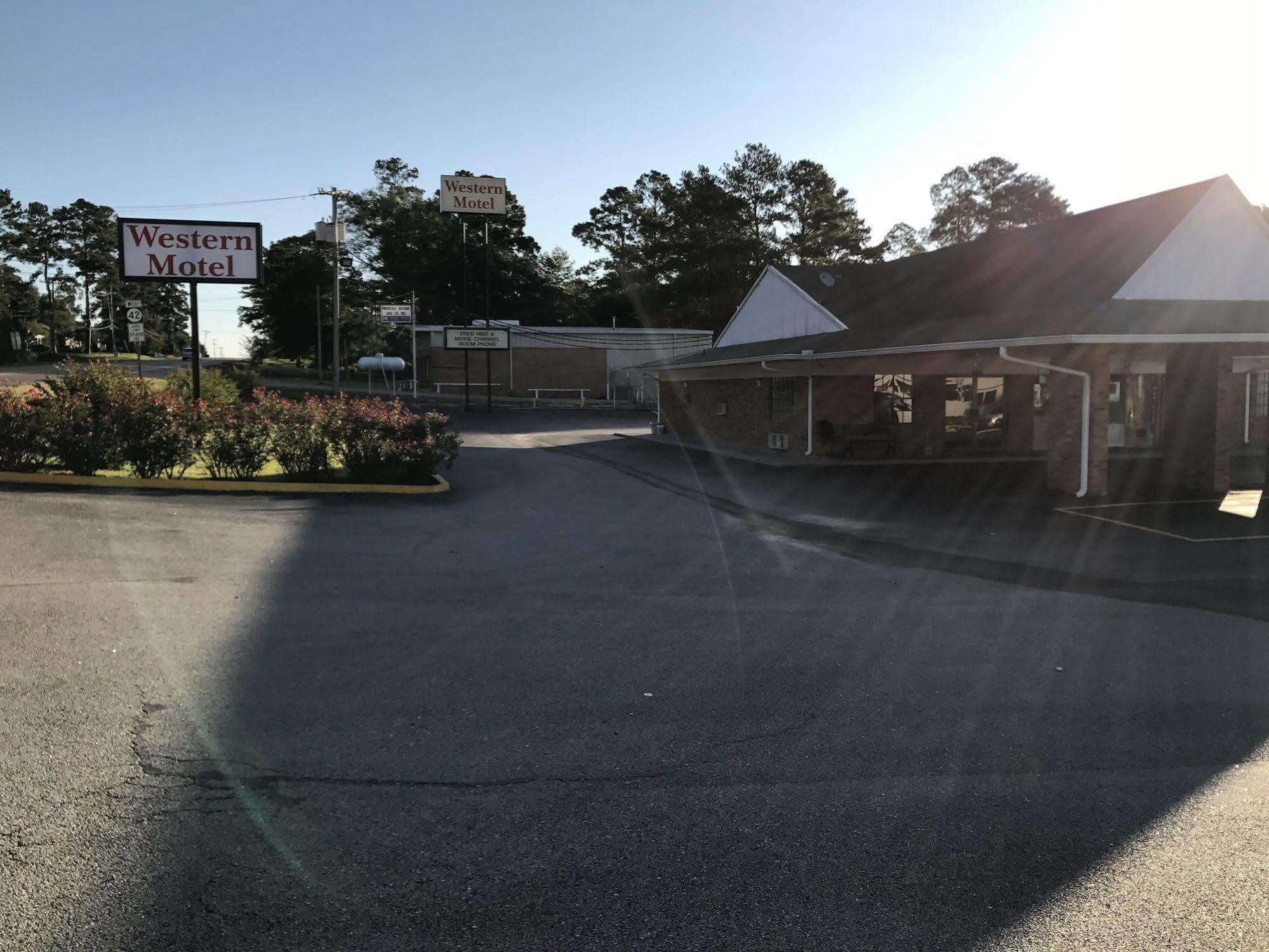 Western Motel - Prentiss Bagian luar foto