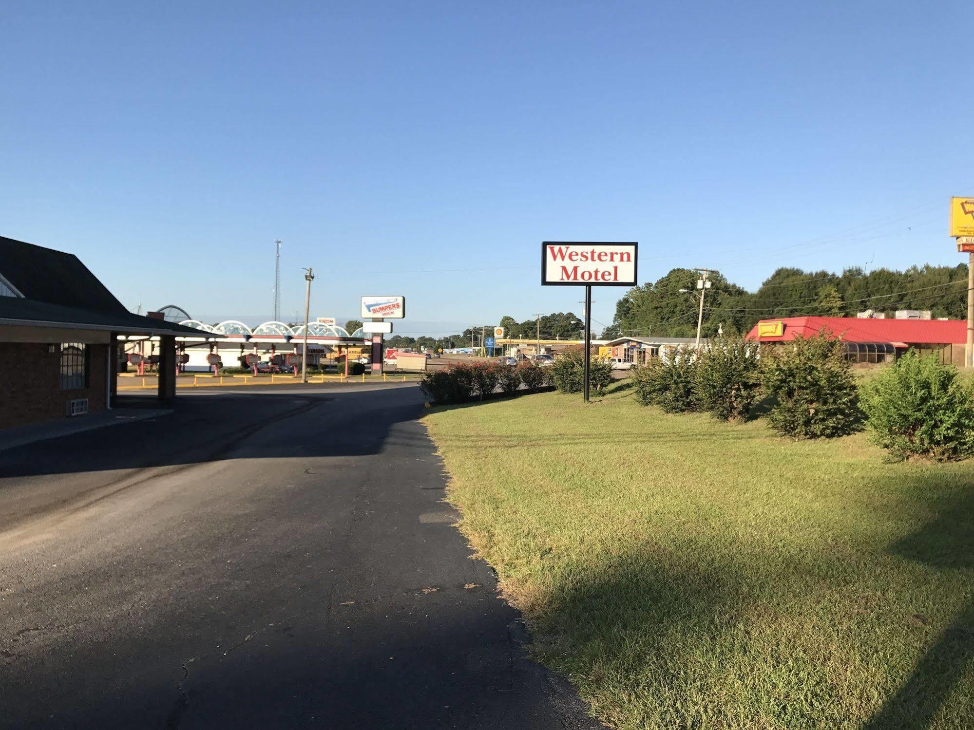 Western Motel - Prentiss Bagian luar foto